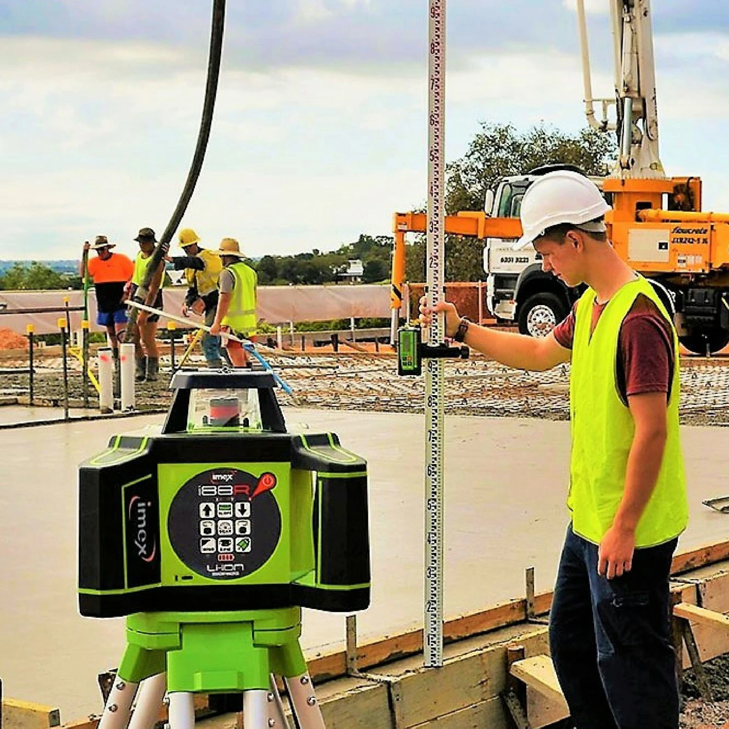 Imex I88R Cordless Self-Levelling Laser Level 600m With LRX10 Digital Receiver - Image 3